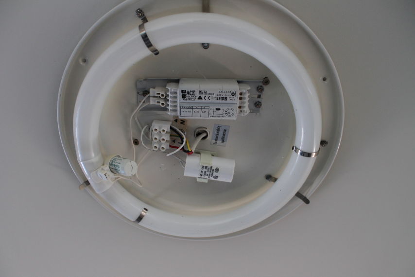 Led Replacement Lighting, Changing A Fluorescent Fixture To Led Lights
